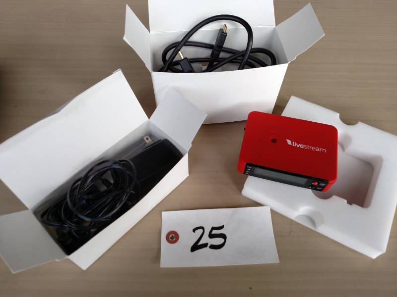 lot 25 image: LiveStream Broadcast Pro...