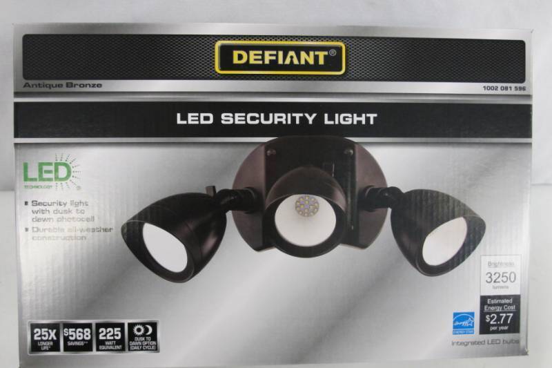 lot THD6 image: Defiant 3-Light Integrated LED Outdoor Bronze Dusk to Dawn Security Flood Light NEW in Box