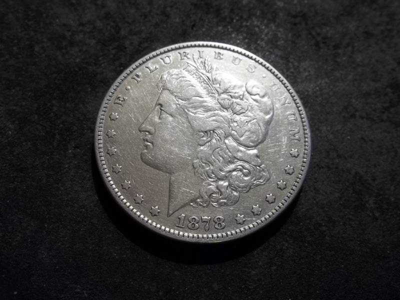 lot 5 image: 1978 8 Tail Feathers Morgan Silver Dollar