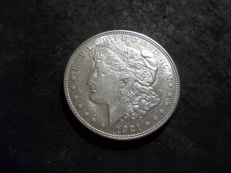 lot 47 image: 1921 D Morgan Silver Dollar
