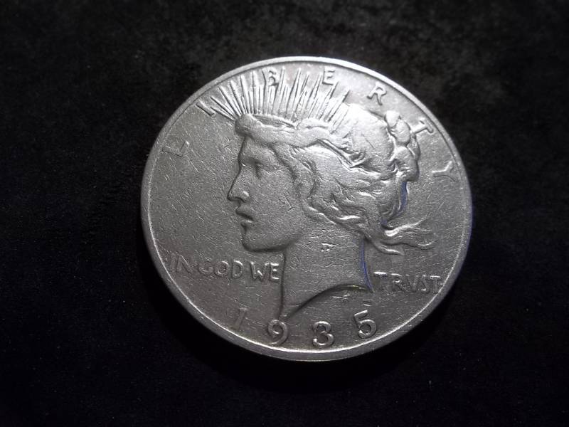 lot 59 image: 1935 S Peace Silver Dollar