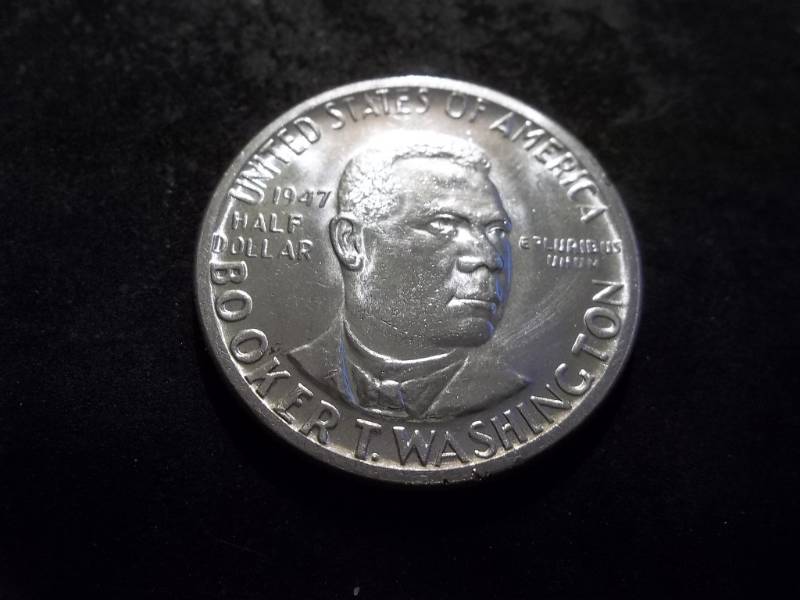 lot 62 image: 1947 Booker T. Washington Commemorative Half Dollar