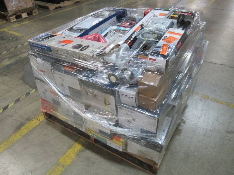 lot 23 image: WHOLESALE MIXED PALLET OF RETURNS - KITCHEN & BATHROOM FAUCETSFIXTURES AND MORE