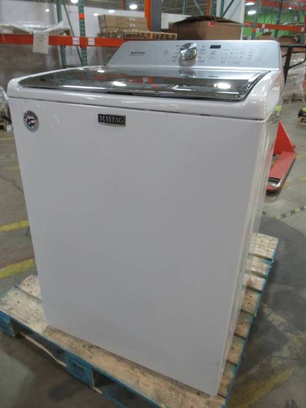 lot 55 image: Maytag 4.7-cu ft High-Efficiency Top-Load Washer with Agitator (White) MVWB765FW