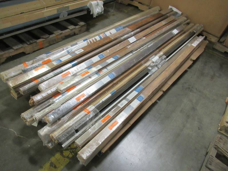 lot 203 image: Pallet of Mixed molding