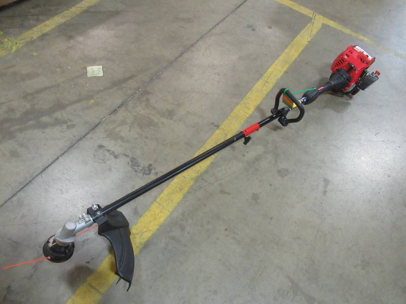 lot 6 image: Troy-bilt 25 cc 2-Cycle Straight Shaft Attachment Capable Gas Trimmer with JumpStart Capabilities, TB35 EC - NEW