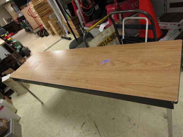 lot 906 image: FOLDING TABLES