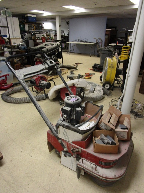 lot 913 image: GENERAL SG24 SURFACE GRINDER