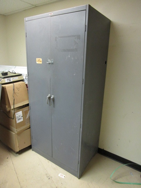 lot 103 image: METAL STANDING CABINET