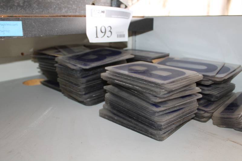 lot 193 image: 6-inch Commercial Sign Letters
