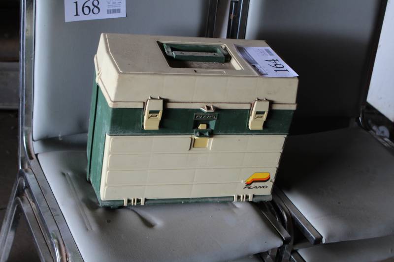 lot 164 image: Plastic Tackle Box with Fishing Tackle