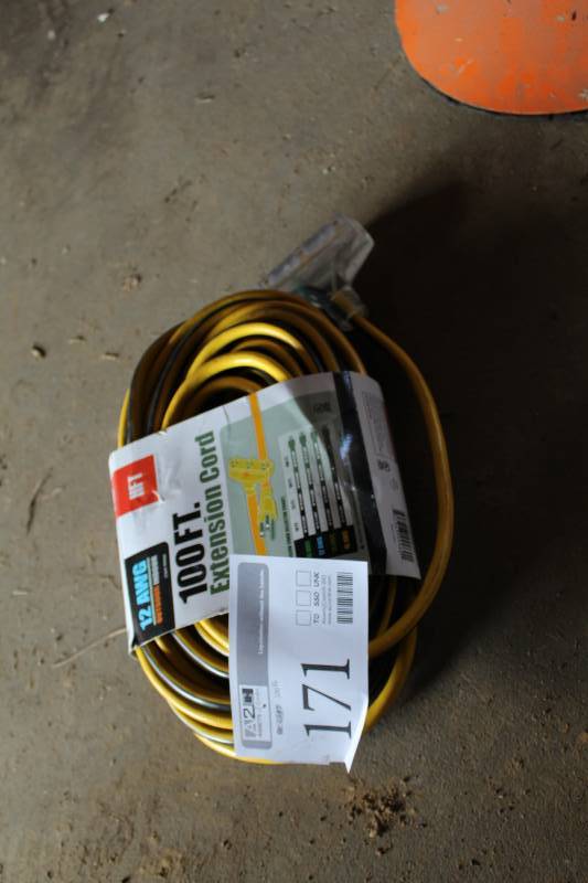 lot 171 image: HFT 100ft. 12AWG OutdoorIndoor Extension Cord