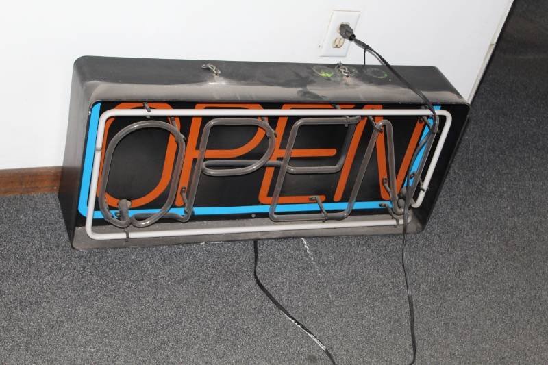 lot 79 image: Neon OPEN Sign