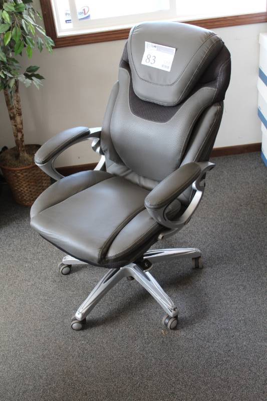 lot 83 image: Leather Padded Rolling Office Arm Chair