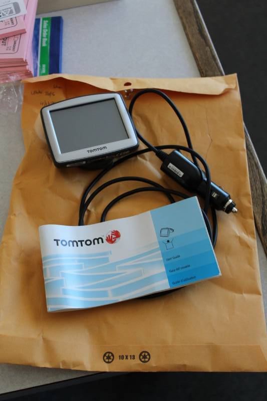 lot 215 image: TomTom One GPS