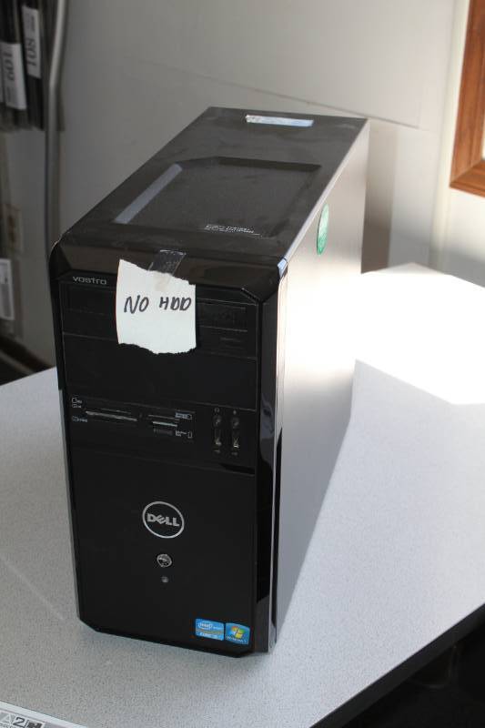lot 59 image: Dell Vostro Desktop Computer