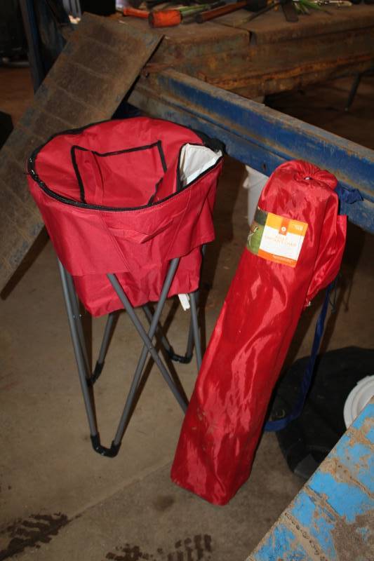 lot 346 image: Folding Captains Chair, Folding Cooler Stand