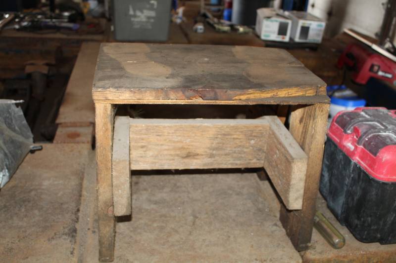 lot 338 image: Wood Shop Stool