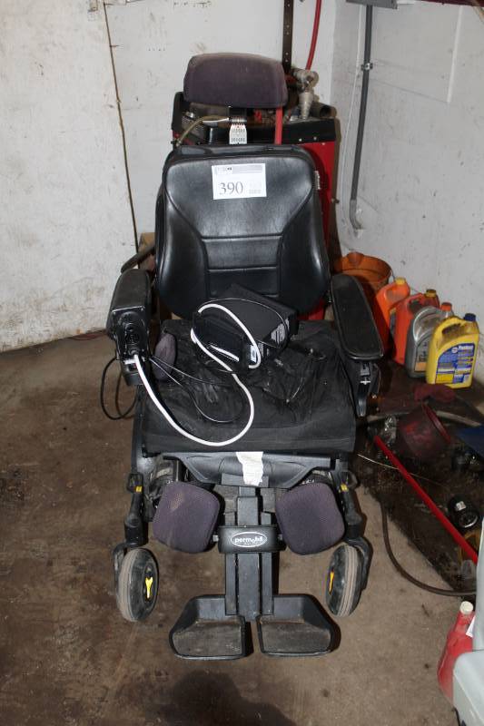 lot 390 image: Invacare Permobil Electric Chair