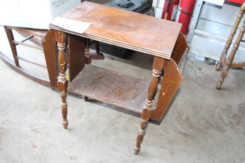 lot 369 image: Wood Buffet Table