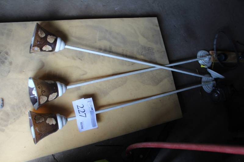 lot 227 image: Lot of (3) Pendant Lamps