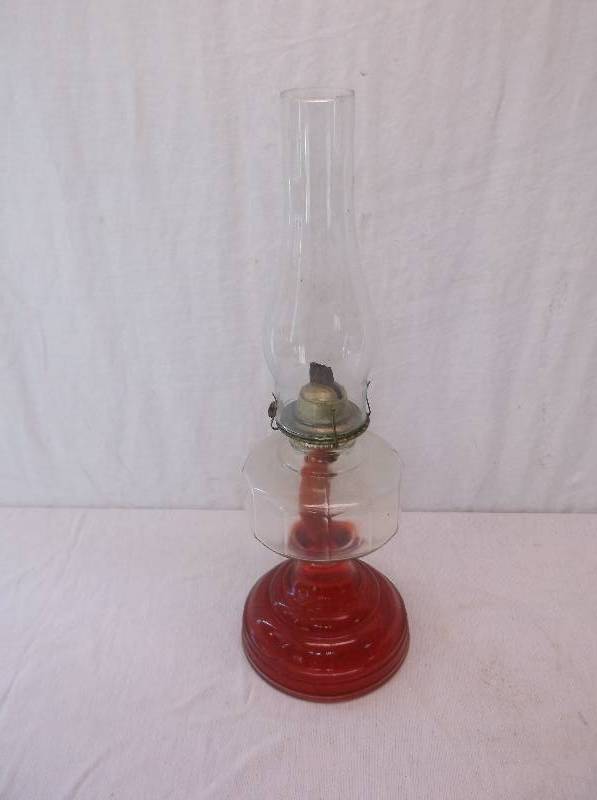 lot 10 image: Oil Lamp