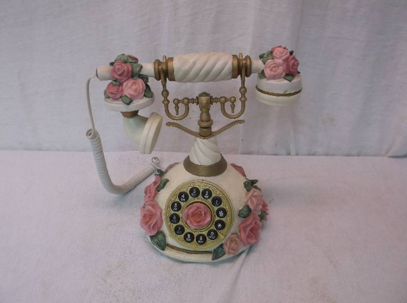 lot 16 image: AntiqueVintage