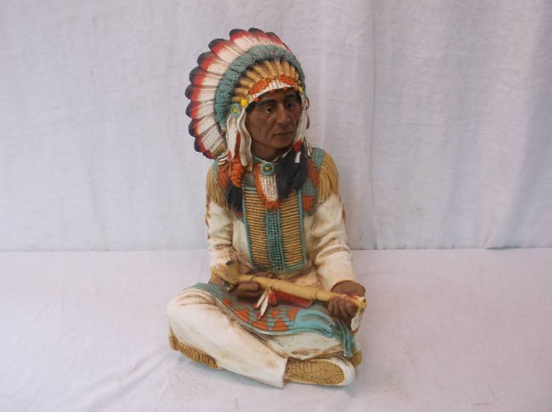 lot 18 image: Native American