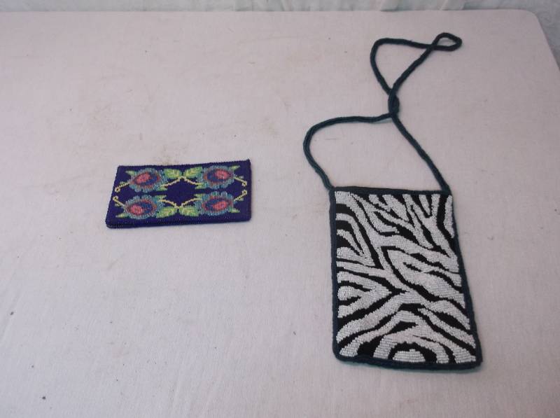 lot 38 image: AntiqueVintage