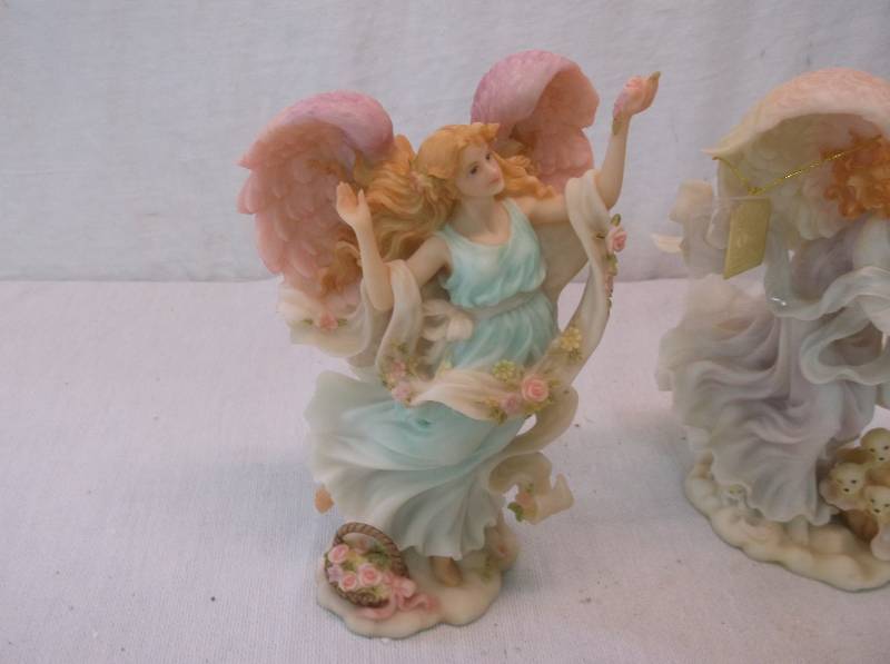 lot 89 image: Seraphim Angel