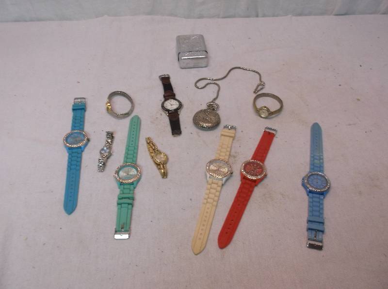 lot 103 image: Watches