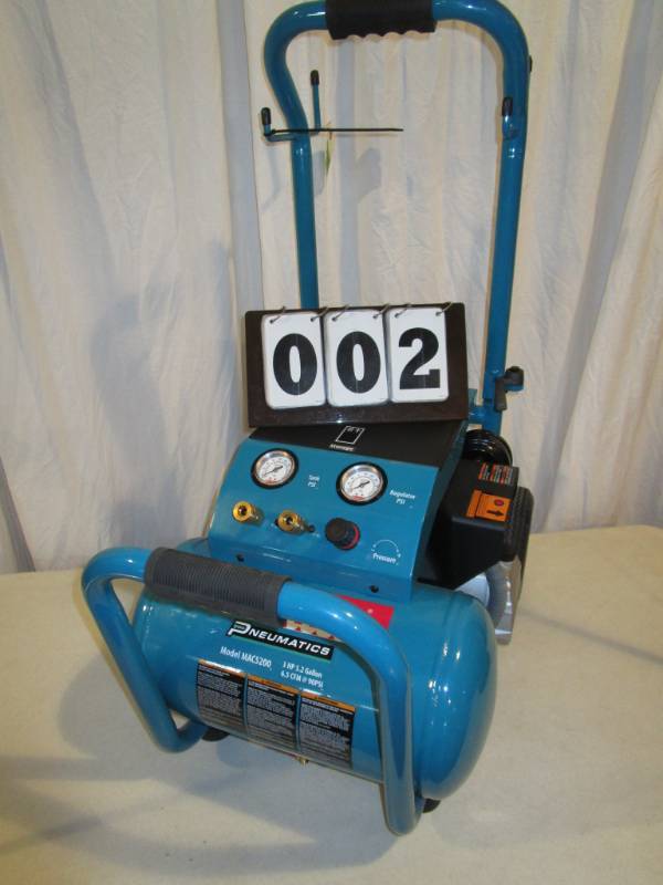 Makita Electric Air Compressor