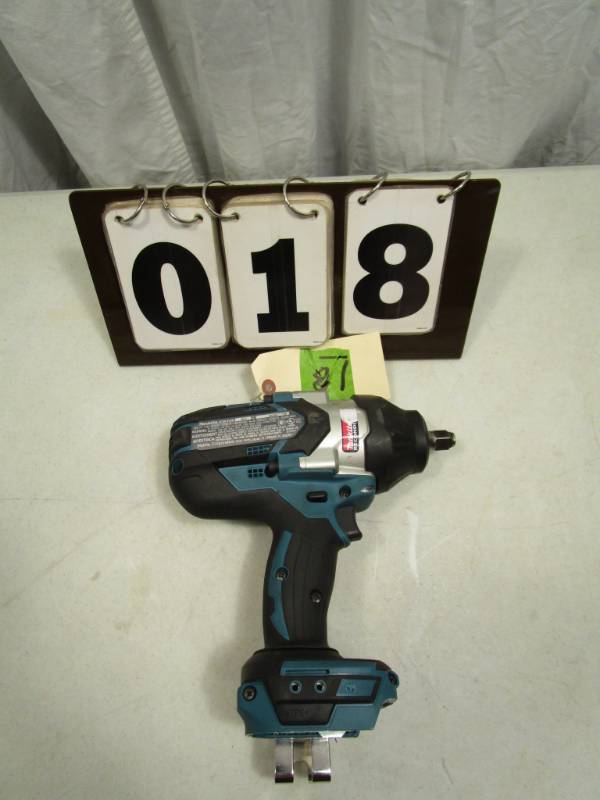 Makita 18V LXT-BL 12 Impact Wrench