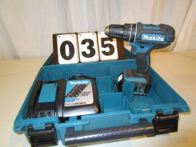 Makita 18V  12 Hammer Drill Kit