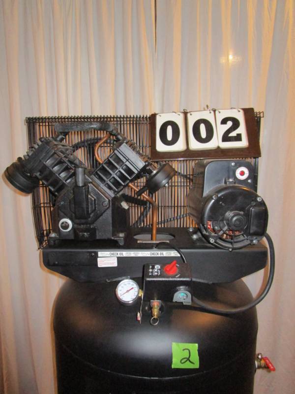 lot 2 image: X-Force 80 Gallon Air Compressor