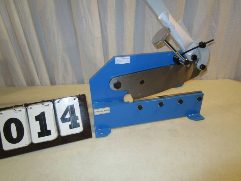 lot 14 image: Hand Shearer - 12