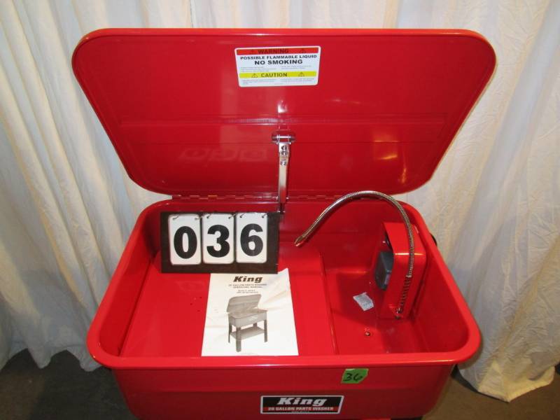 lot 36 image: King 20 Gallon Parts Washer