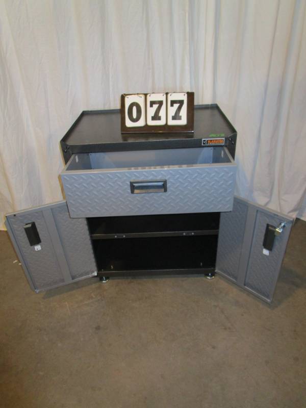 lot 77 image: Tool Cabinet