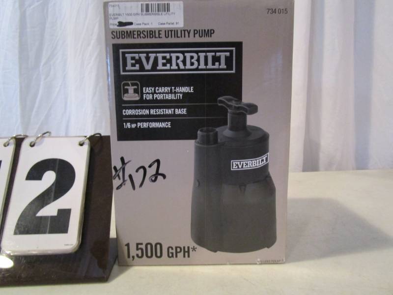 lot 172 image: Everbilt Submersible Utility Pump