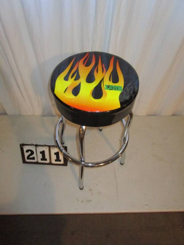 lot 211 image: Mechanics - Shop Stool
