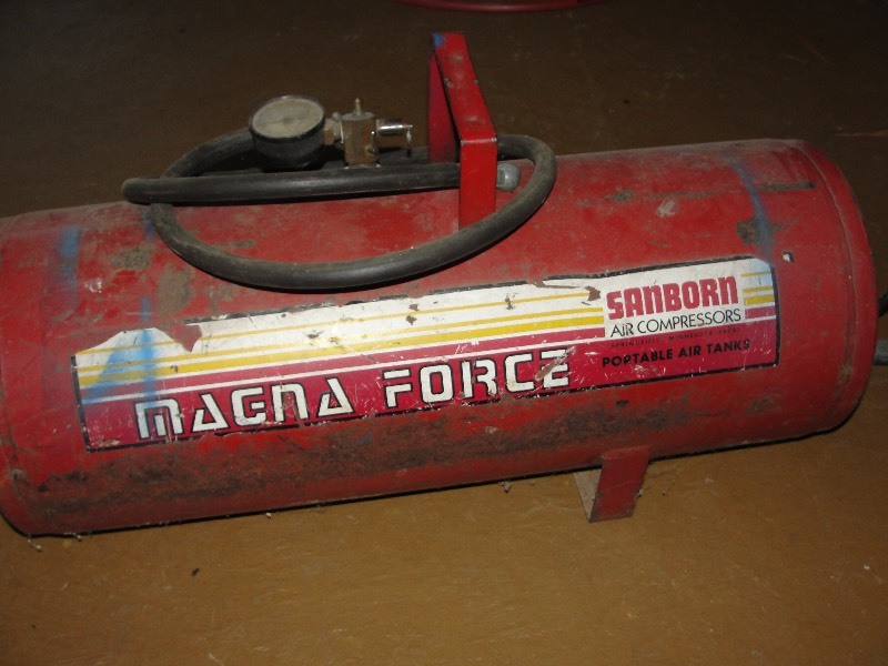 AIR TANK