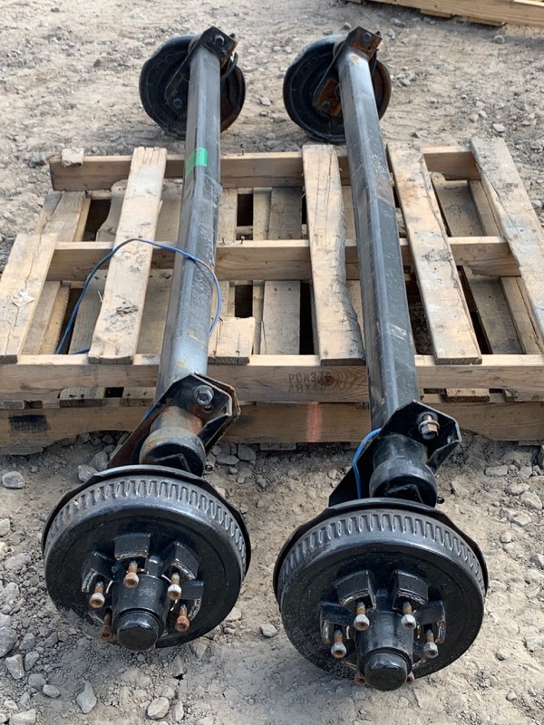(2) 6-Lug Trailer Axles With Brakes
