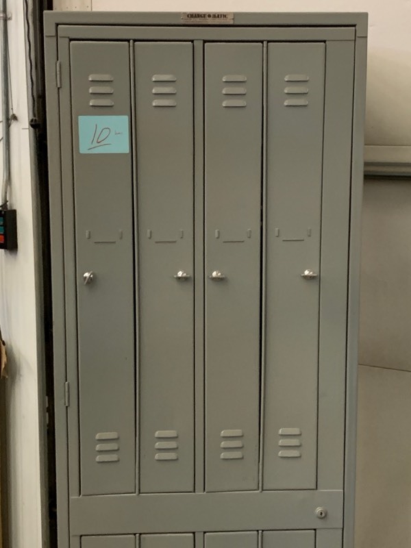 8-Place Locker Unit