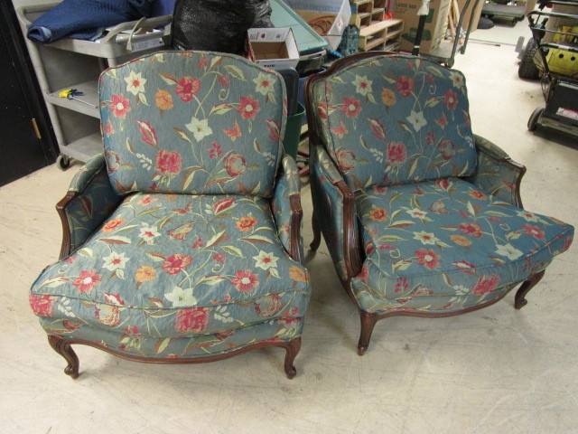 lot 223 image: A PAIR OF ACCENT CHAIRS