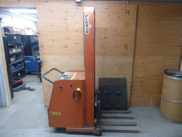 lot 1 image: Presto Lift