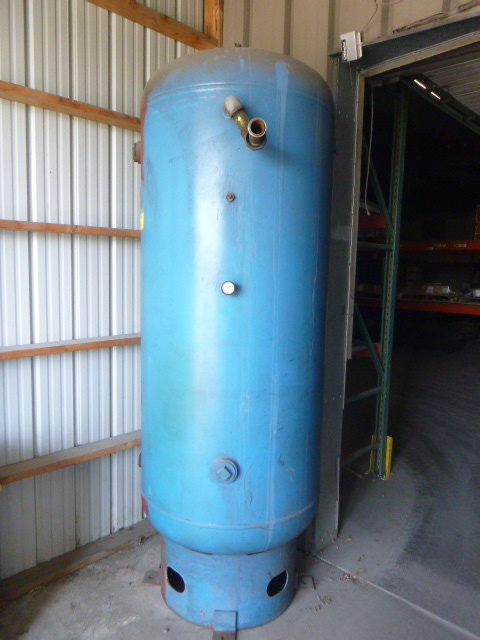 lot 2 image: Silvan Industries Air Tank