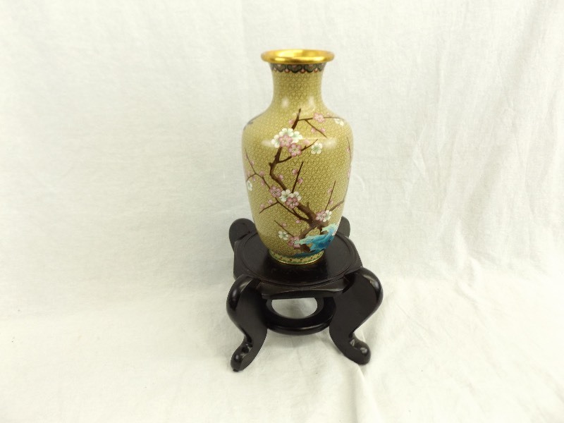 lot 28 image: Large Cloisonne Vase on Wood Stand