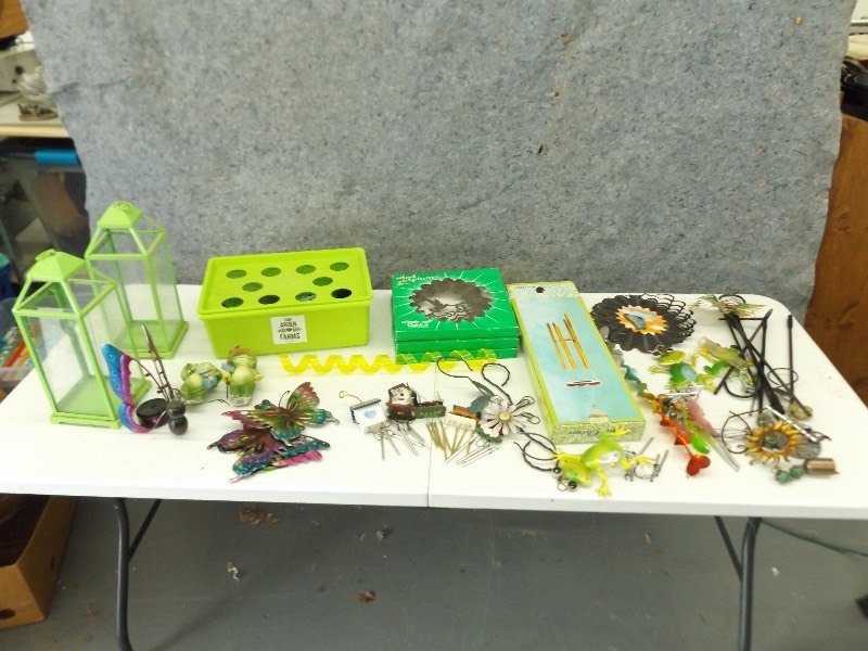 lot 96 image: Large Lot of Garden Chimes, Ornaments, etc.