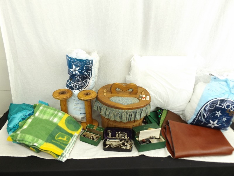 lot 127 image: Lot of Vintage Sewing, Batting, Material, etc.