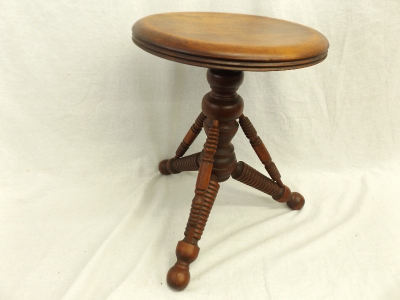 lot 162 image: Antique Turned Wood TONK Piano Stool
